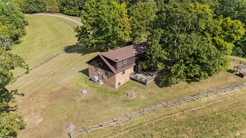 3085 Hwy 47 N, White Bluff, TN 37187