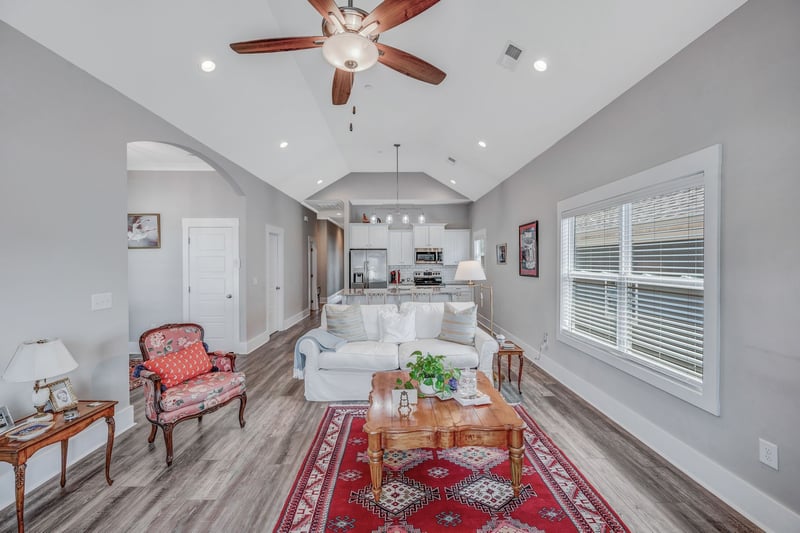 1360 Hicks Edgen Rd, Pleasant View, TN 37146