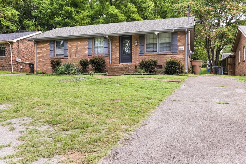 2412 Vaulx Ln, Nashville, TN 37204