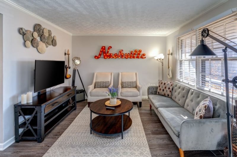 2412 Vaulx Ln, Nashville, TN 37204