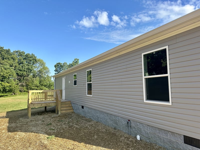 1667 Rabe Coats Rd, Westmoreland, TN 37186