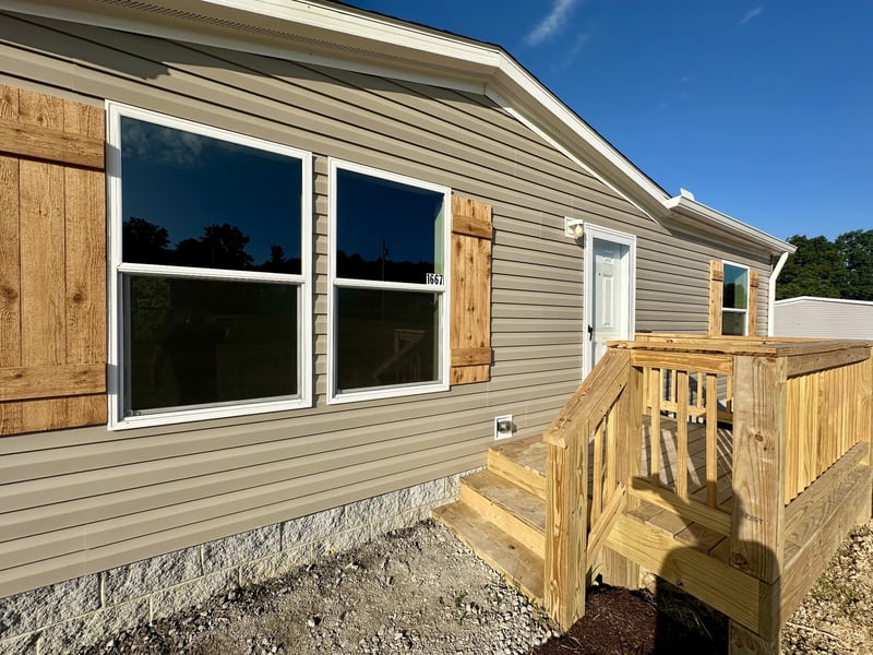 1667 Rabe Coats Rd, Westmoreland, TN 37186