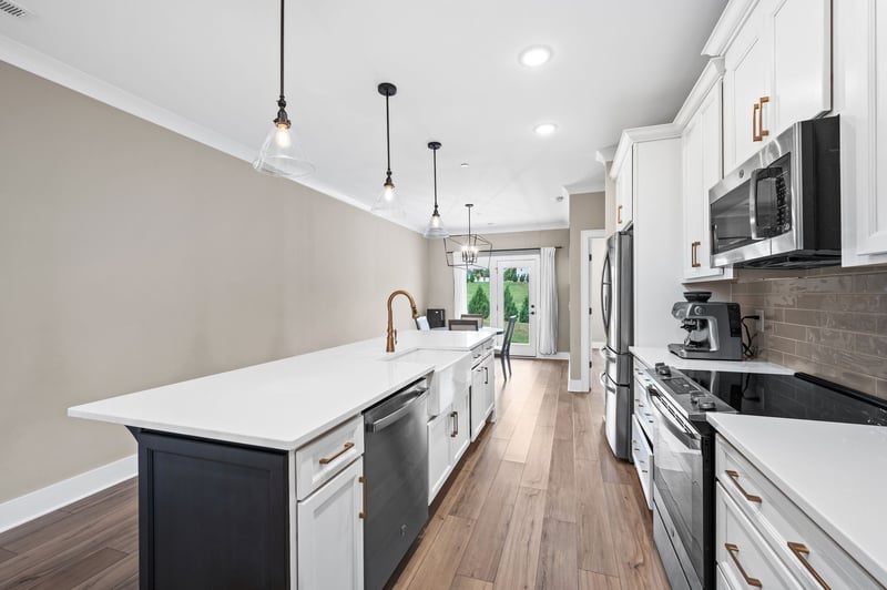 3561 Burgate Trl, Thompsons Station, TN 37179