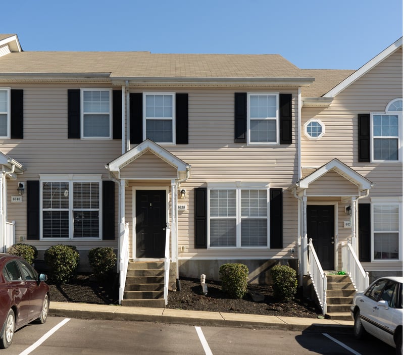 6038 Cullen Dr, La Vergne, TN 37086