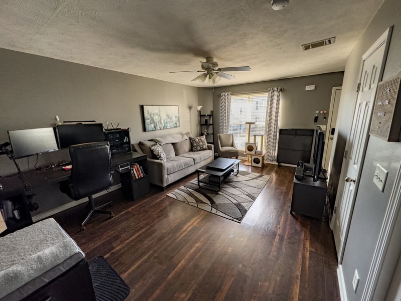 6038 Cullen Dr, La Vergne, TN 37086