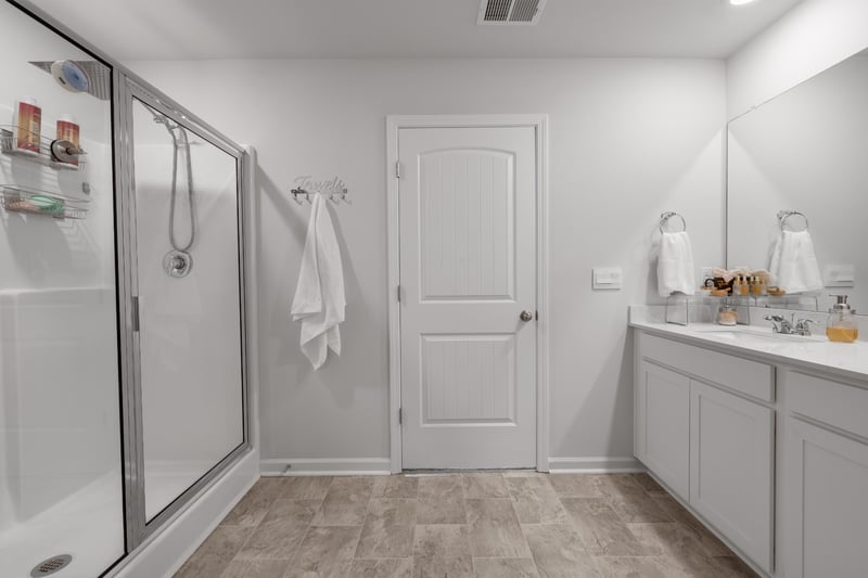 896 Long Leaf Rd, Lebanon, TN 37087