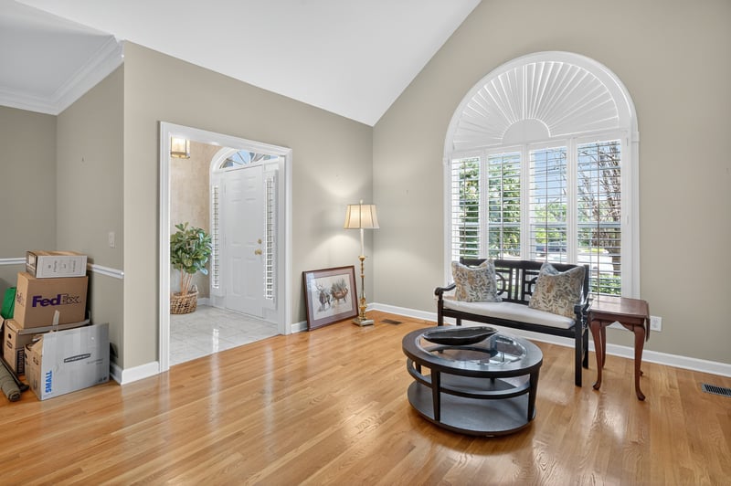 5606 Oakes Dr, Brentwood, TN 37027