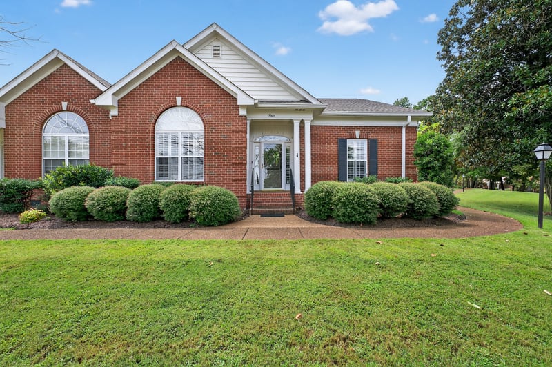 5606 Oakes Dr, Brentwood, TN 37027