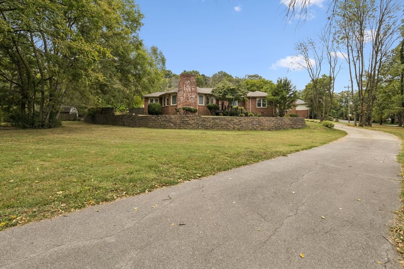 4451 Chandler Rd, Hermitage, TN 37076