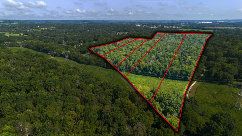 Center Star Rd, Columbia, TN 38401