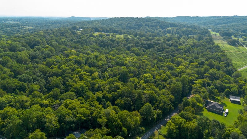 Center Star Rd, Columbia, TN 38401