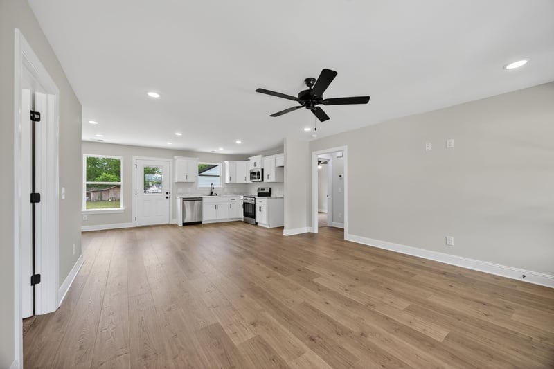 4610 Church St, Greenbrier, TN 37073