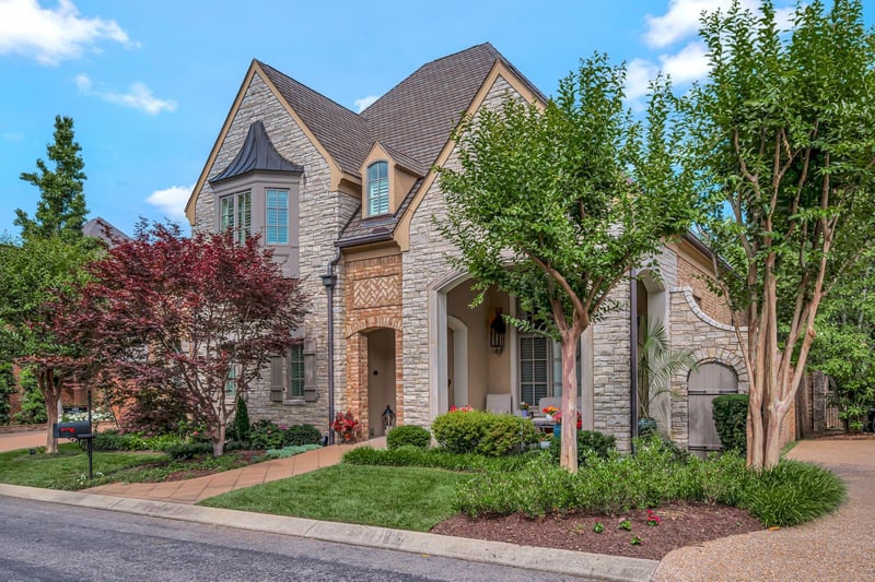 1005 Greenwich Pk, Nashville, TN 37215