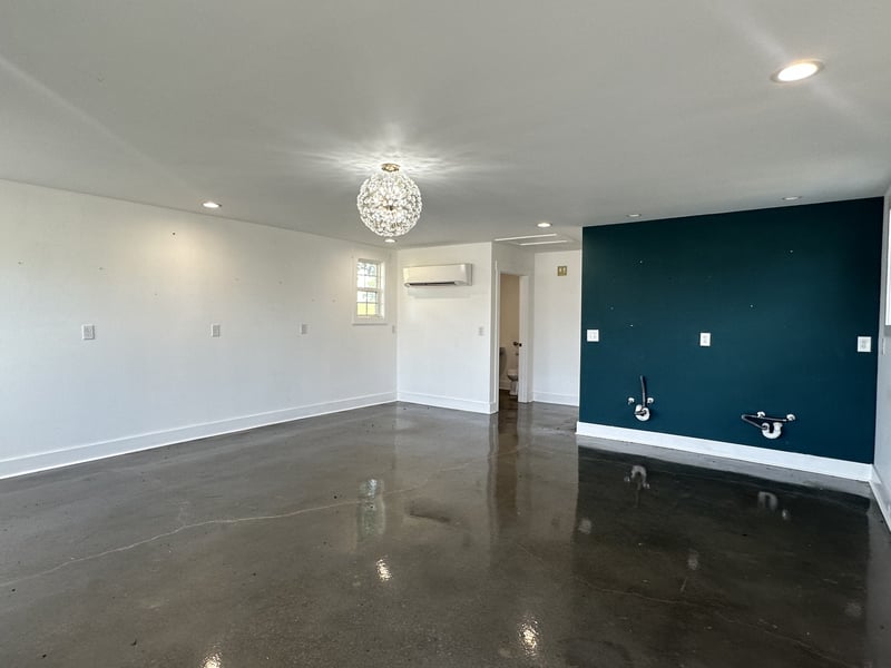 8490 Dunn Rd, Cedar Hill, TN 37032