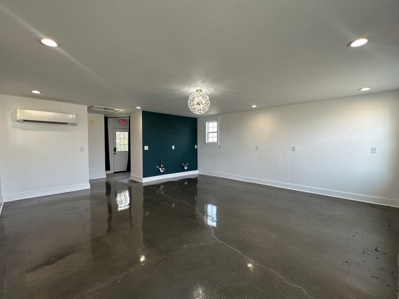 8490 Dunn Rd, Cedar Hill, TN 37032