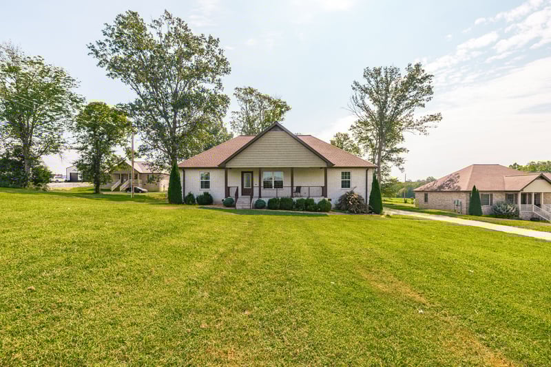460 Armstrong Rd, Castalian Springs, TN 37031