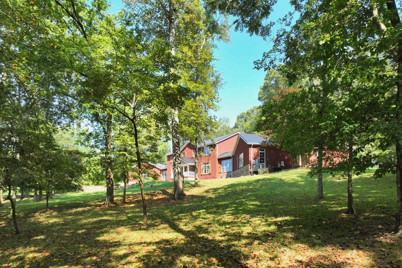 125 Happy Hollow Rd, Goodlettsville, TN 37072