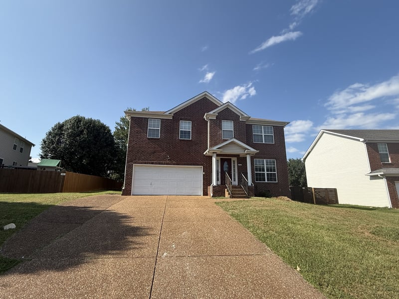 290 Brookside Dr, Old Hickory, TN 37138