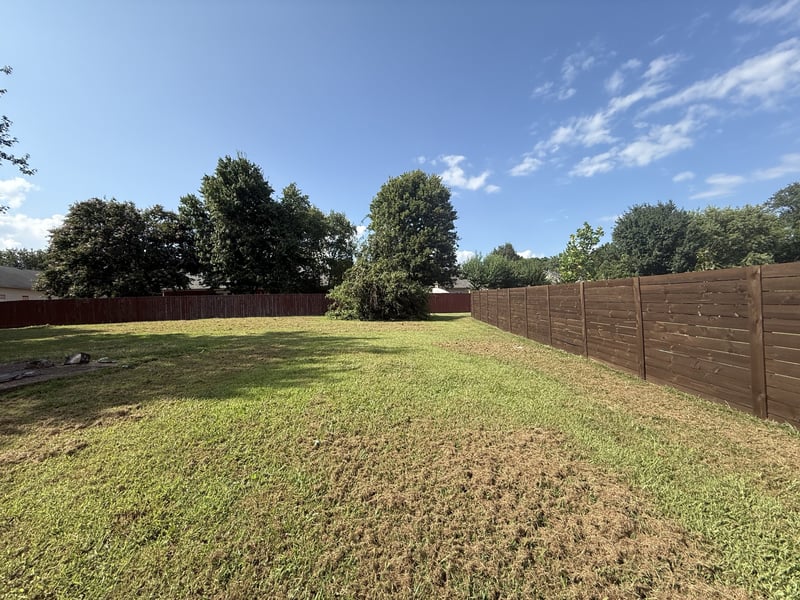 290 Brookside Dr, Old Hickory, TN 37138