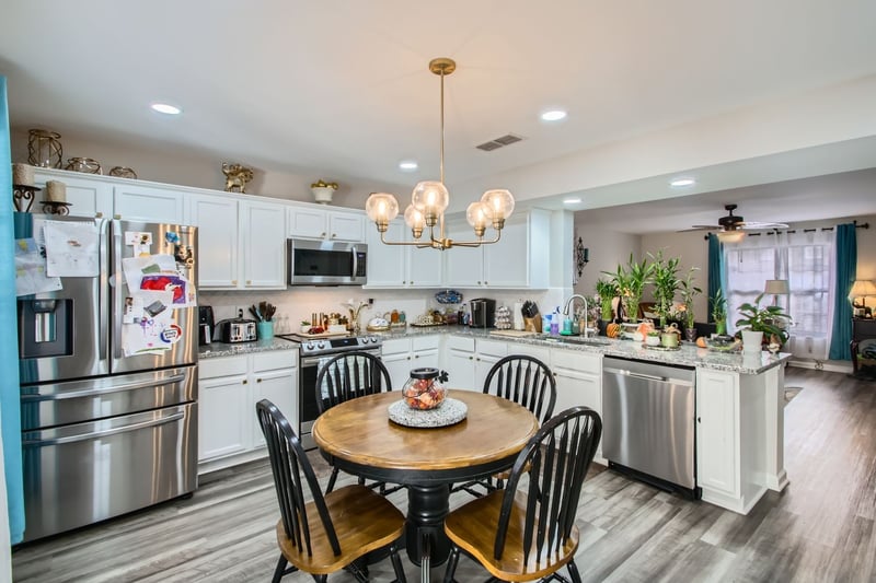 2012 Victory Gallop Ln, Murfreesboro, TN 37128