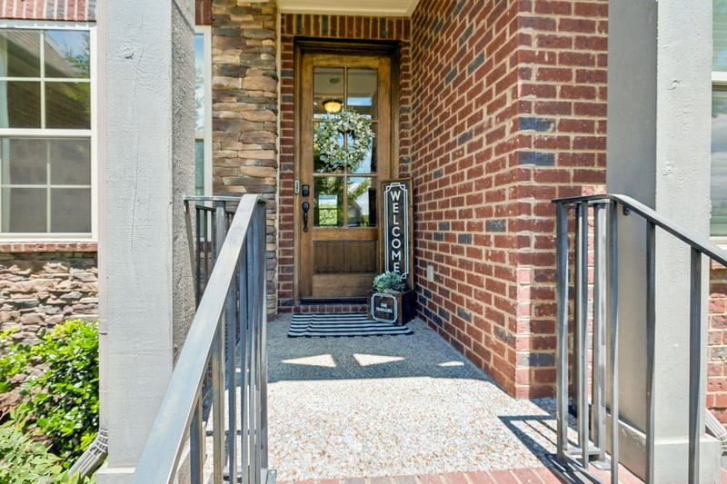 743 Burgess Dr, Goodlettsville, TN 37072