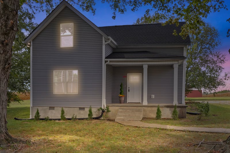 5178 E Robertson Rd, Cross Plains, TN 37049