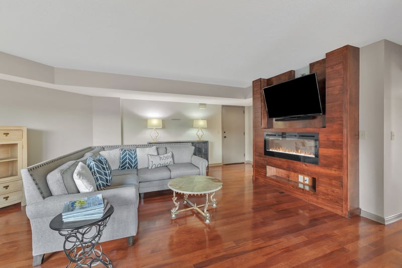 900 19th Ave #708, Nashville, TN 37212