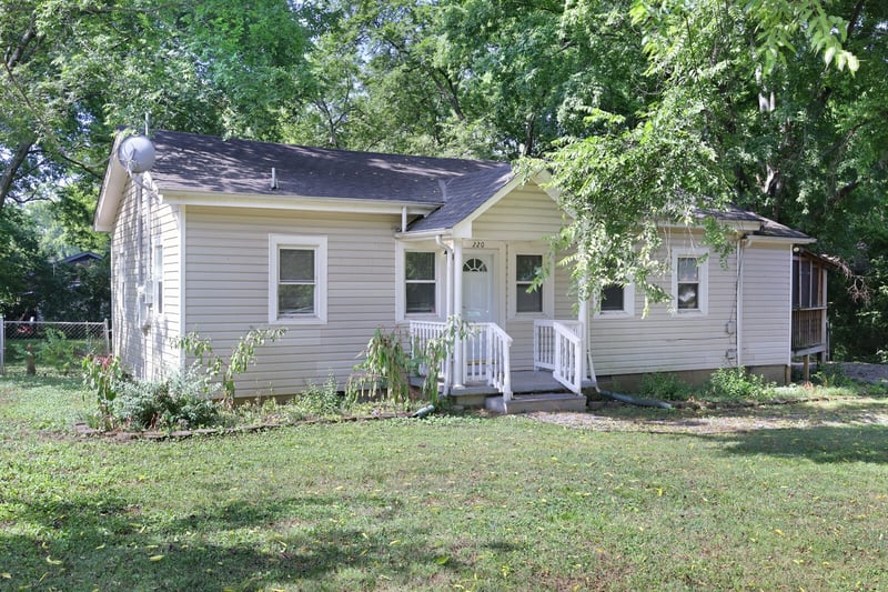 220 Cherry St, Madison, TN 37115