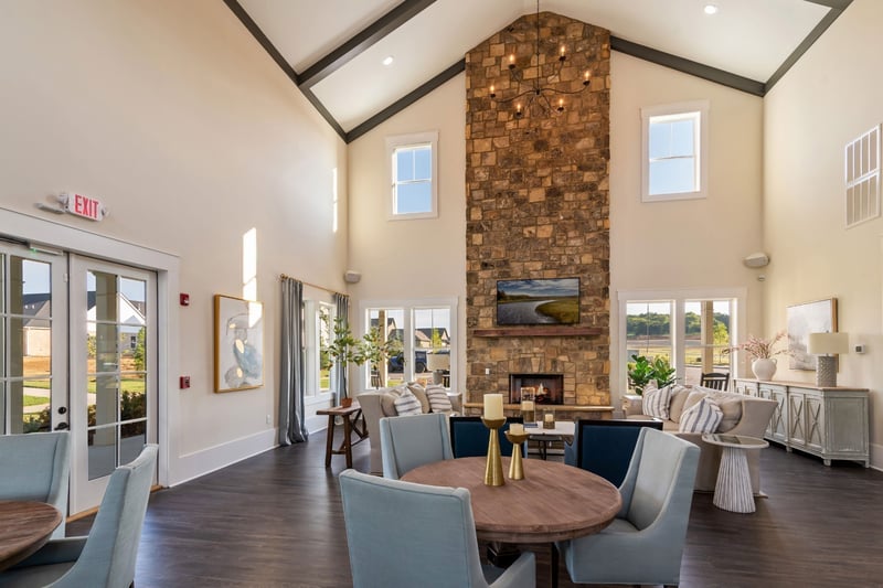 8049 Whitcroft Dr, College Grove, TN 37046