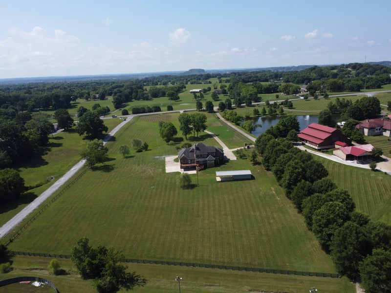 1616 Long Hollow Pike, Gallatin, TN 37066