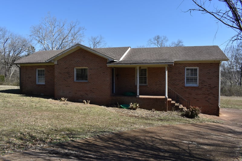 217 Bear Creek Pike, Columbia, TN 38401