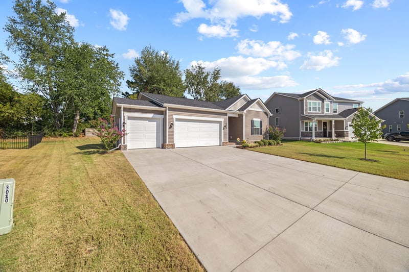 3008 Fernwood Ln, Columbia, TN 38401