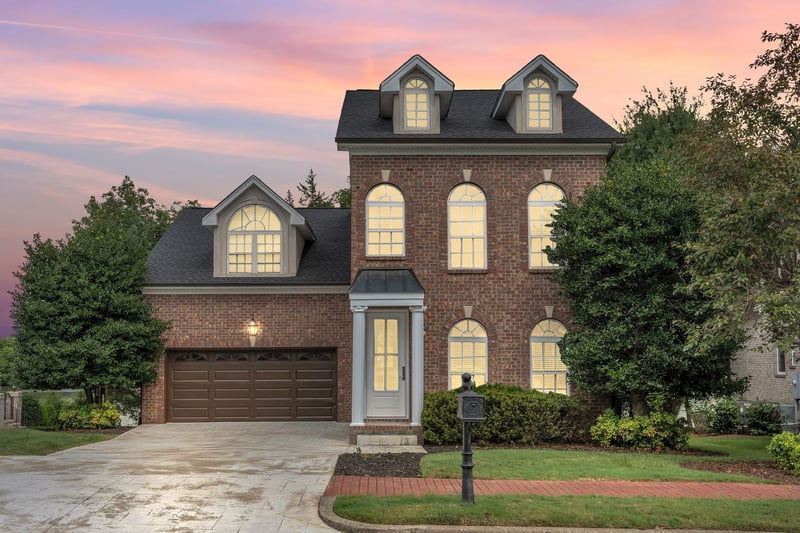 1046 Isaac Franklin Dr, Gallatin, TN 37066