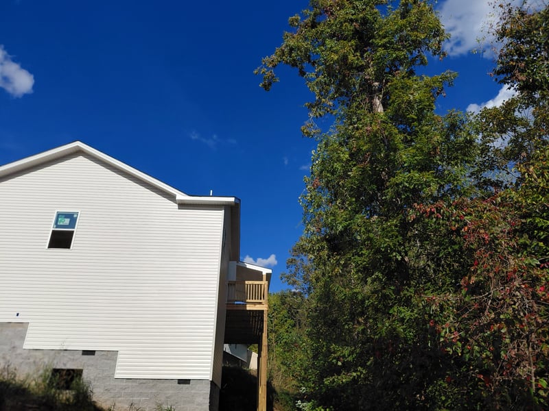 1 Skyview Dr, Ashland City, TN 37015