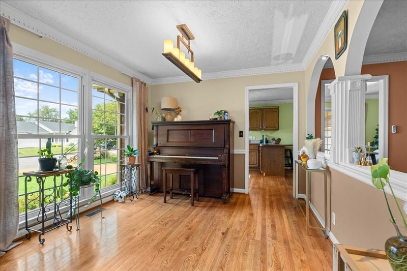 2014 Saddlebrook Dr, Murfreesboro, TN 37129