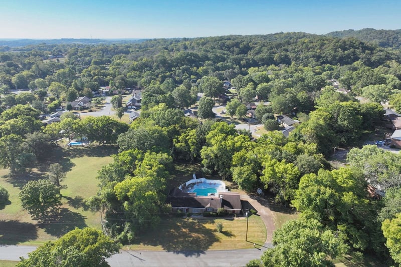 304 Mathes Dr, Goodlettsville, TN 37072