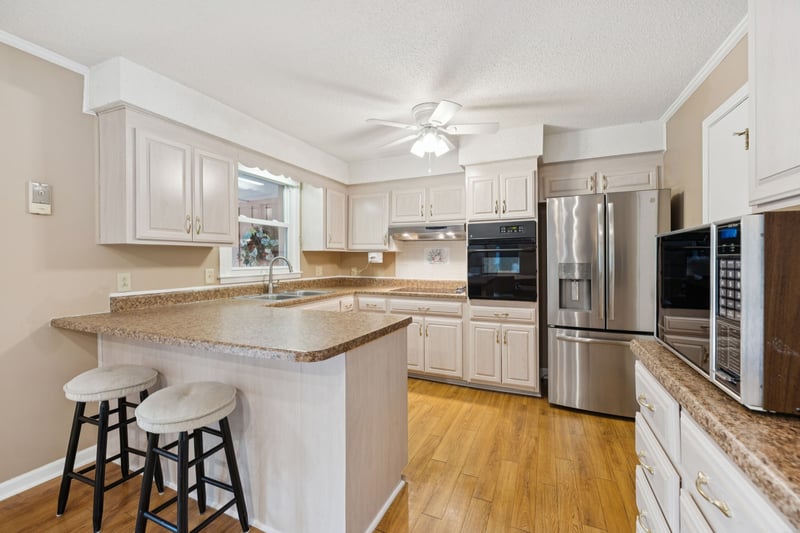 230 Savely Dr, Hendersonville, TN 37075