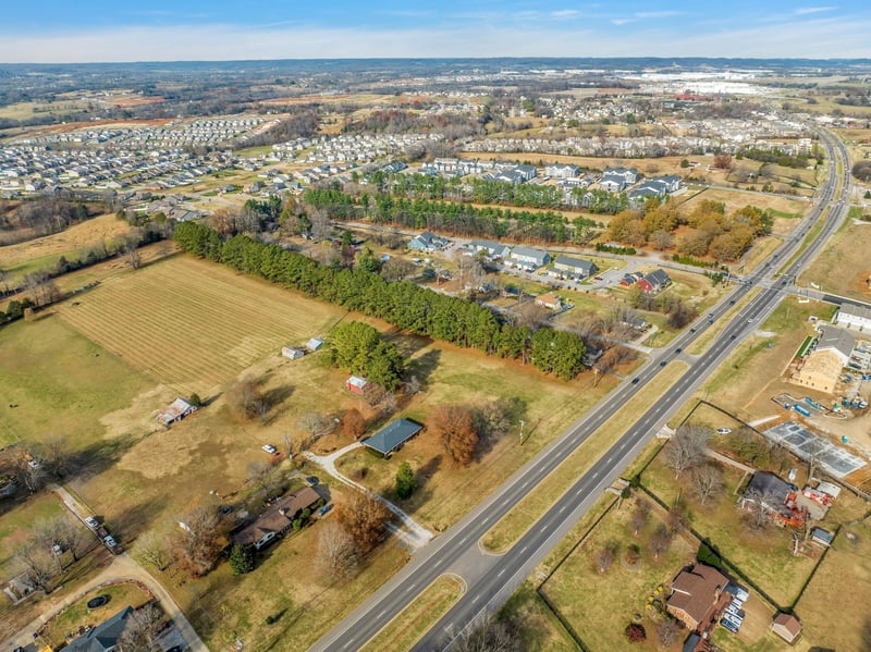 2345 Nashville Hwy, Columbia, TN 38401