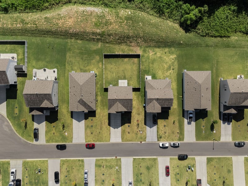 9028 Copenhagen Dr, Murfreesboro, TN 37129