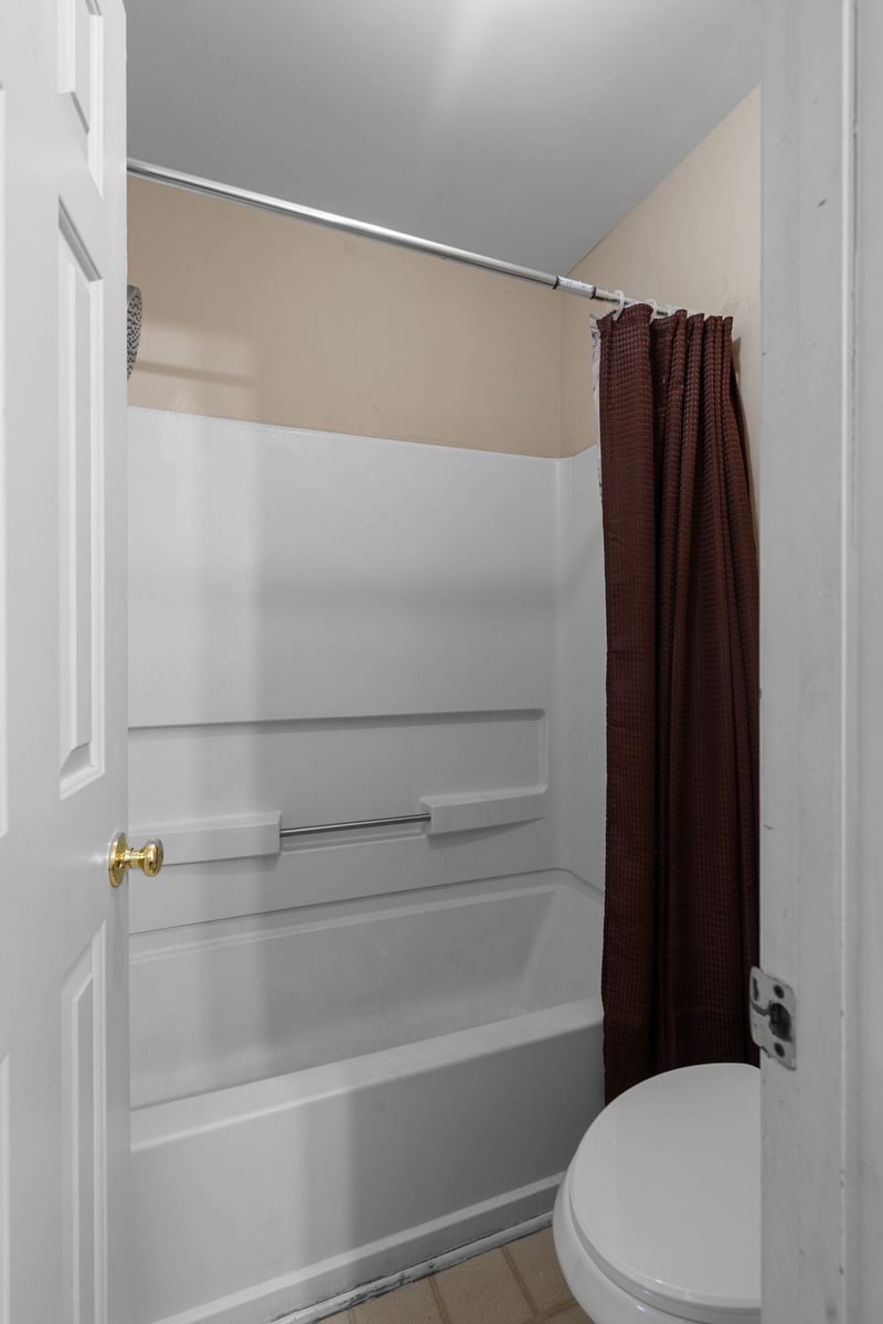 1026 Carla Ct, Nashville, TN 37217