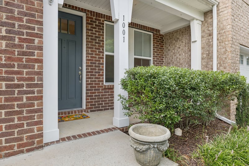 1001 Livingstone Ln, Mount Juliet, TN 37122