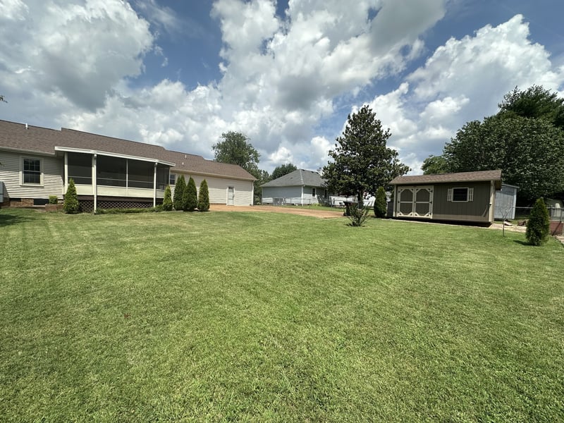 2321 Briar Bend Dr, Murfreesboro, TN 37128