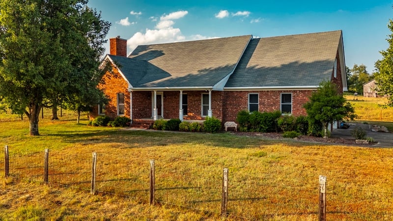 724 Deshea Creek Rd, Gallatin, TN 37066