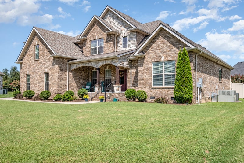 2303 Lionheart Dr, Murfreesboro, TN 37130