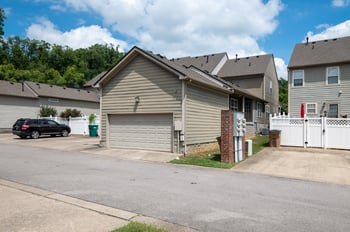 9008 Rigden Mill Dr, Nashville, TN 37211