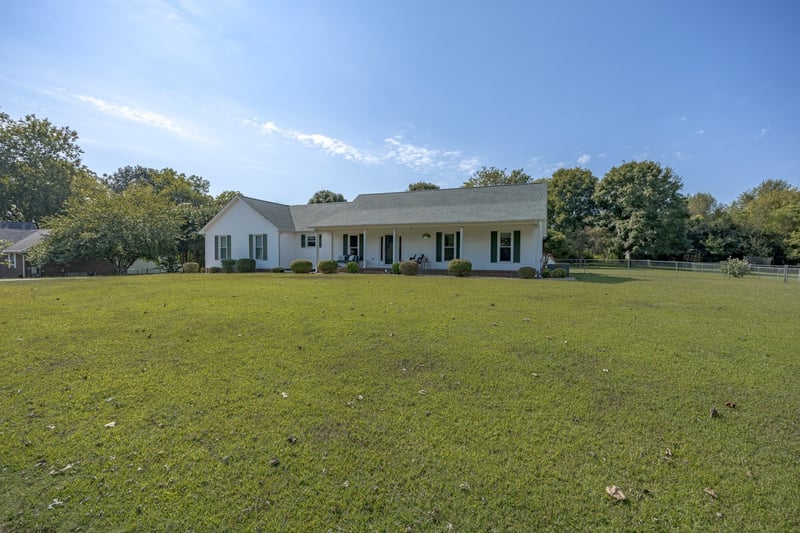 2009 Big Oak Dr, Spring Hill, TN 37174