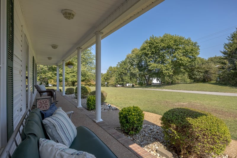 2009 Big Oak Dr, Spring Hill, TN 37174