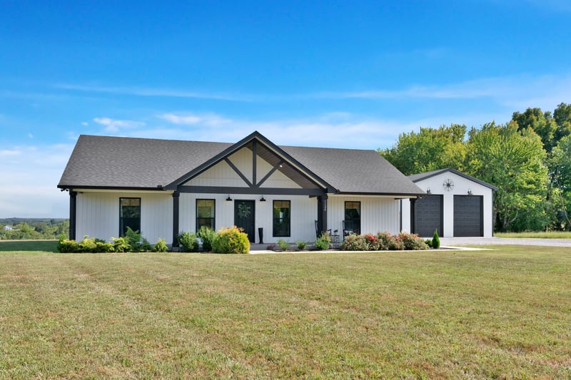 1124 Gaines Hill Rd, Westmoreland, TN 37186