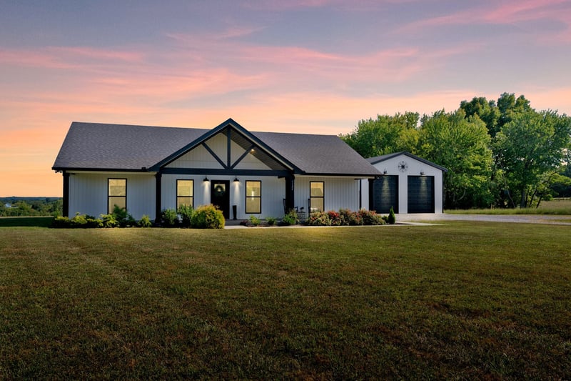 1124 Gaines Hill Rd, Westmoreland, TN 37186