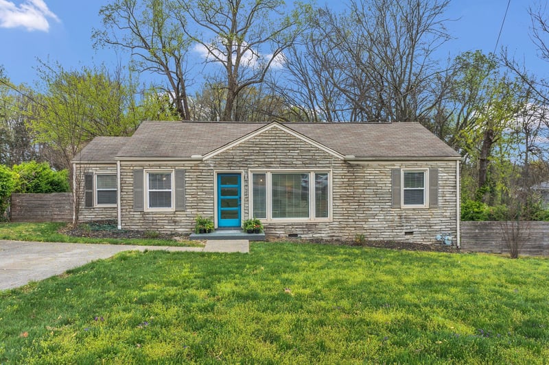 724 Dover Rd, Nashville, TN 37211